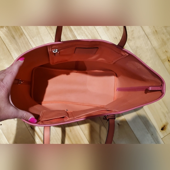 Coach Hot Pink Tote Bag - Picture 3 of 3
